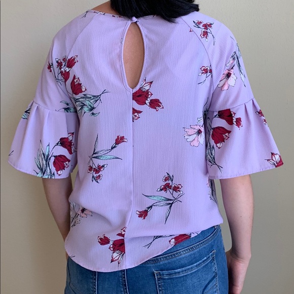 Floral blouse - Picture 2 of 3
